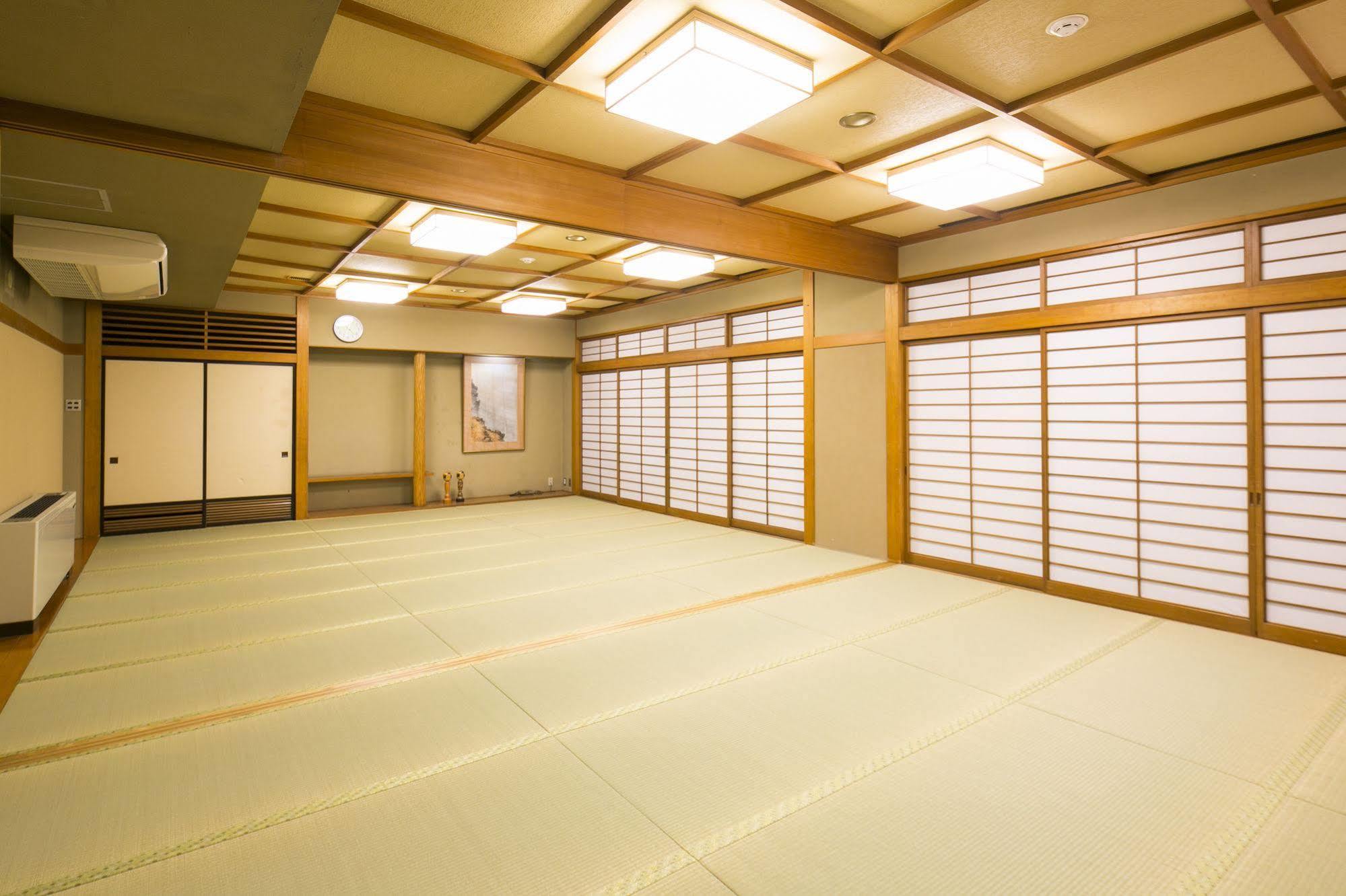 Akoya Kaikan Yamagata  Bagian luar foto